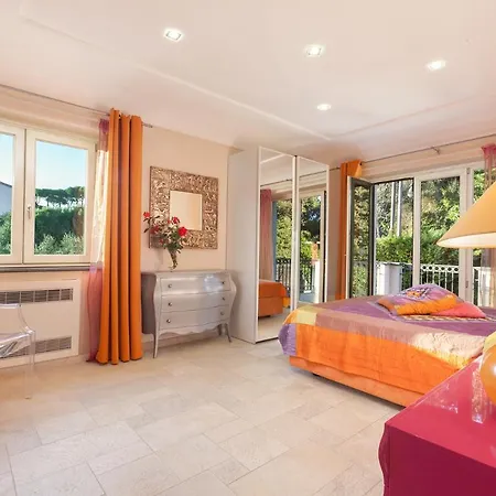 - Bosco * SantʼAgata sui Due Golfi