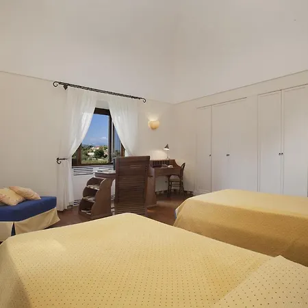 - Bosco SantʼAgata sui Due Golfi