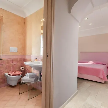 - Bosco SantʼAgata sui Due Golfi